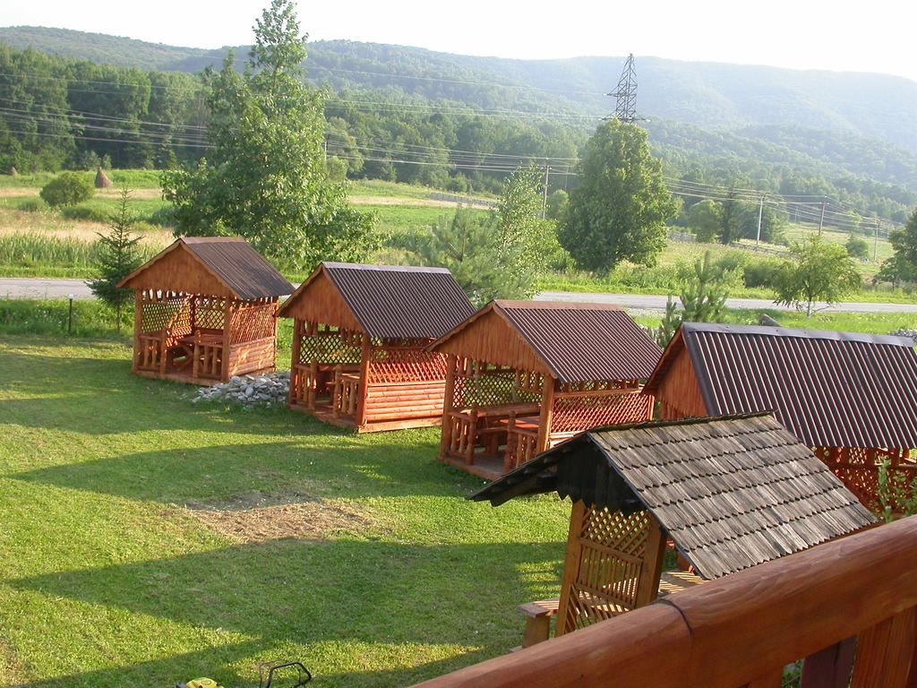 Guest House Dvir Pysanka Kosiv Rum bild