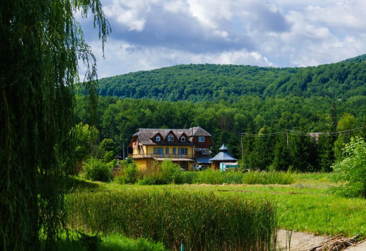 Guest House Dvir Pysanka Kosiv Exteriör bild