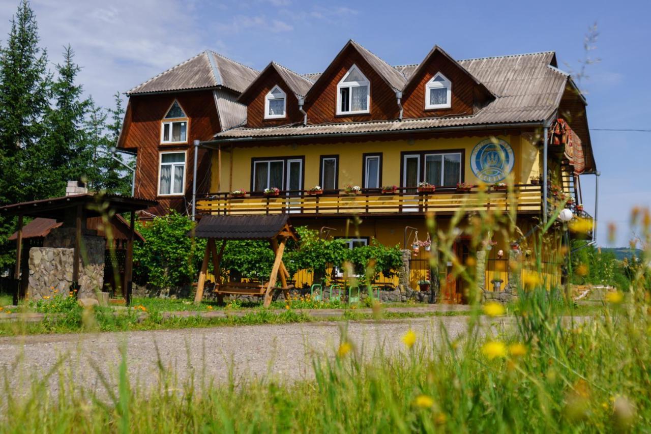 Guest House Dvir Pysanka Kosiv Exteriör bild